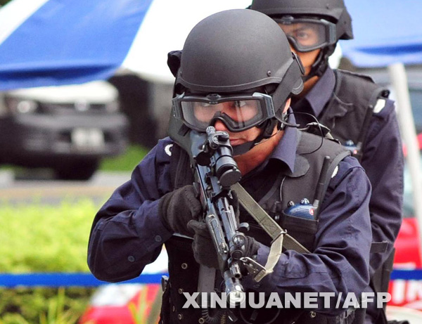 新加坡全方位三策略强化反恐措施