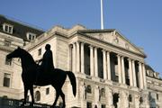 BOE keeps bank rate at historic low, diverges from U.S. Fed 