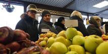 Russian inflation hits record low in 2016