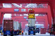 China's foreign trade gains steam in H1