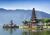 Chinese dominate foreign visitors in Indonesia's Bali in January 