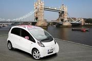 London mayor unveils plan to reduce capital's dependency on cars 