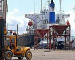 Brazil's auction of pre-salt oil exploration blocks gets 1.9 billion U.S. dollars