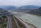 Major railway on trial run in SW China