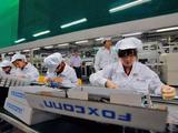 Foxconn shareholders clear plan to list unit on Shanghai Stock Exchange