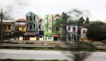 Vietnam to spend 5.5 bln USD building 3 urban rail routes in capital   