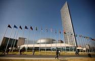 China-AU relations "in the best shape ever": Chinese FM 