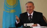 Kazakh president supports construction of Silk Road-themed plaza 