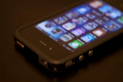 More than half billion Chinese pay by mobile phones: report