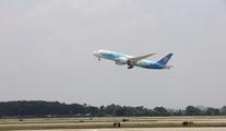 Carrying Chinese goods on flights still popular with African traders