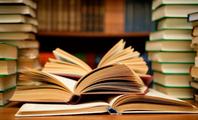 Chinese embassy donates books to Lebanese library 
