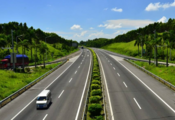 China's road cargo traffic gains momentum in Jan.-Oct.