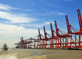 China's Ningbo-Zhoushan port sees record container throughput