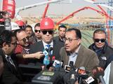 Egypt's PM hails Chinese company's construction of giant business tower in new capital city 