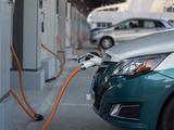 A4 paper-sized smart charger piles to boost China's NEV industry 