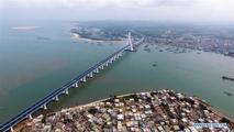 China opens first cross-sea bridge across active faults