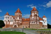 Chinese, Belarusian officials meet on advancing cooperation