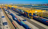 China-Europe freight trains pass through Xinjiang Horgos nearly double in Q1 