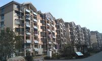 China's home prices edge up in March