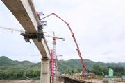 Main section of China-Laos Railway bridge over Mekong River completed 