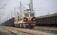 More trains running on land-sea freight route from west China