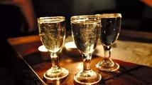 Int'l liquor competition opens in north China