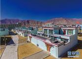 Pakistani PM praises China's achievement in poverty alleviation