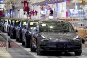 China's passenger car sales expand in December 2020