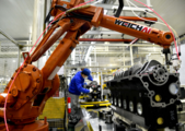 Economic Watch: China's PMI remains in expansion territory as economy rebounds