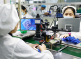China's electronic information manufacturing sector posts steady growth