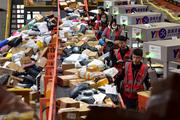 China's courier sector registers steady growth in 2020: report