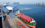 China's Tianjin Port reaches 10-mln TEUs in container throughput this year