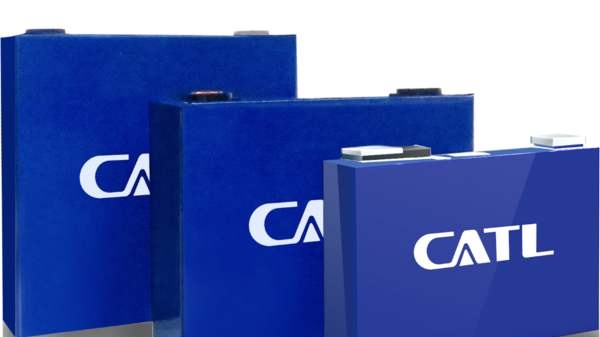 China's CATL to power Daimler electric trucks, buses