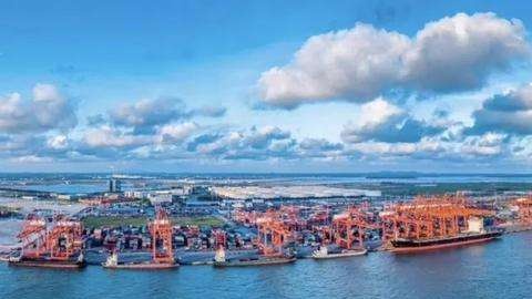 Tianjin's foreign trade up in January-September period