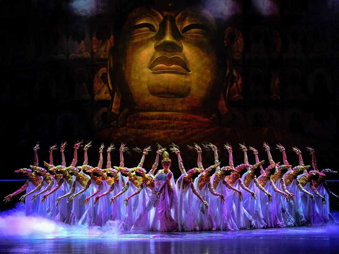 新版《丝路花雨》敦煌首演