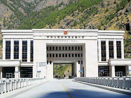 中国驻尼泊尔大使说希望两国开通更多边境口岸_新华丝路