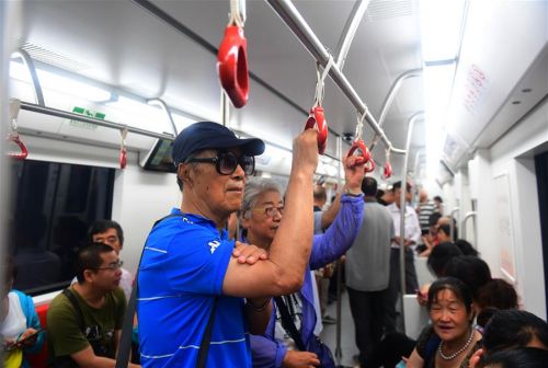 (经济)(2)长春步入地铁时代