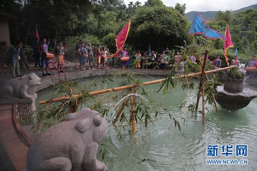 七仙岭上七仙瑶池。新华网 纪惊鸿 摄