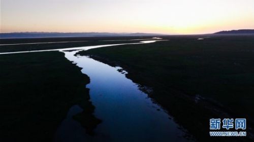 (图文互动)(1)降水偏多致青海湖水体面积增加了“7个西湖”