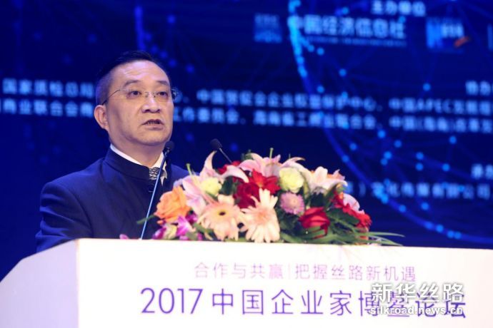 图为皓腾家居用品（上海）有限公司行政总裁陈崇谦发言（新华社 王吉如摄）