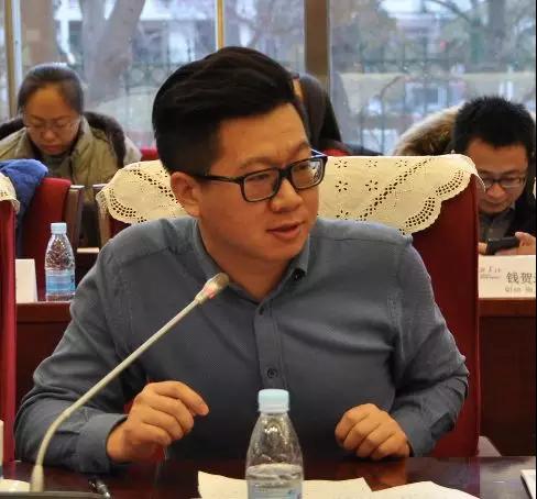 中国经济信息社海洋信息部主任牛晓民发言