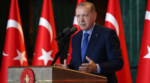 Turkey Faces Its Crisis with Shaky Leadership and Few Friends