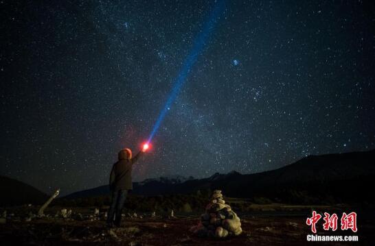 西藏鲁朗 星空璀璨