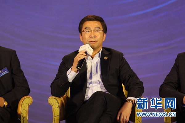 华人运通技术有限公司创始人、董事长兼CEO丁磊发言