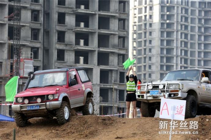 1月13日，文昌首届越野场地赛正式开赛。