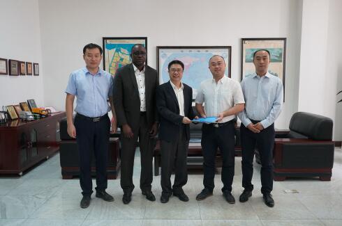 心众合（杭州）实业有限公司与莱基开发签署投资协议
