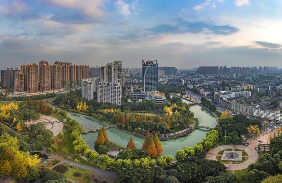 温江：打造“推窗见绿”的“公园城市”示范样本1