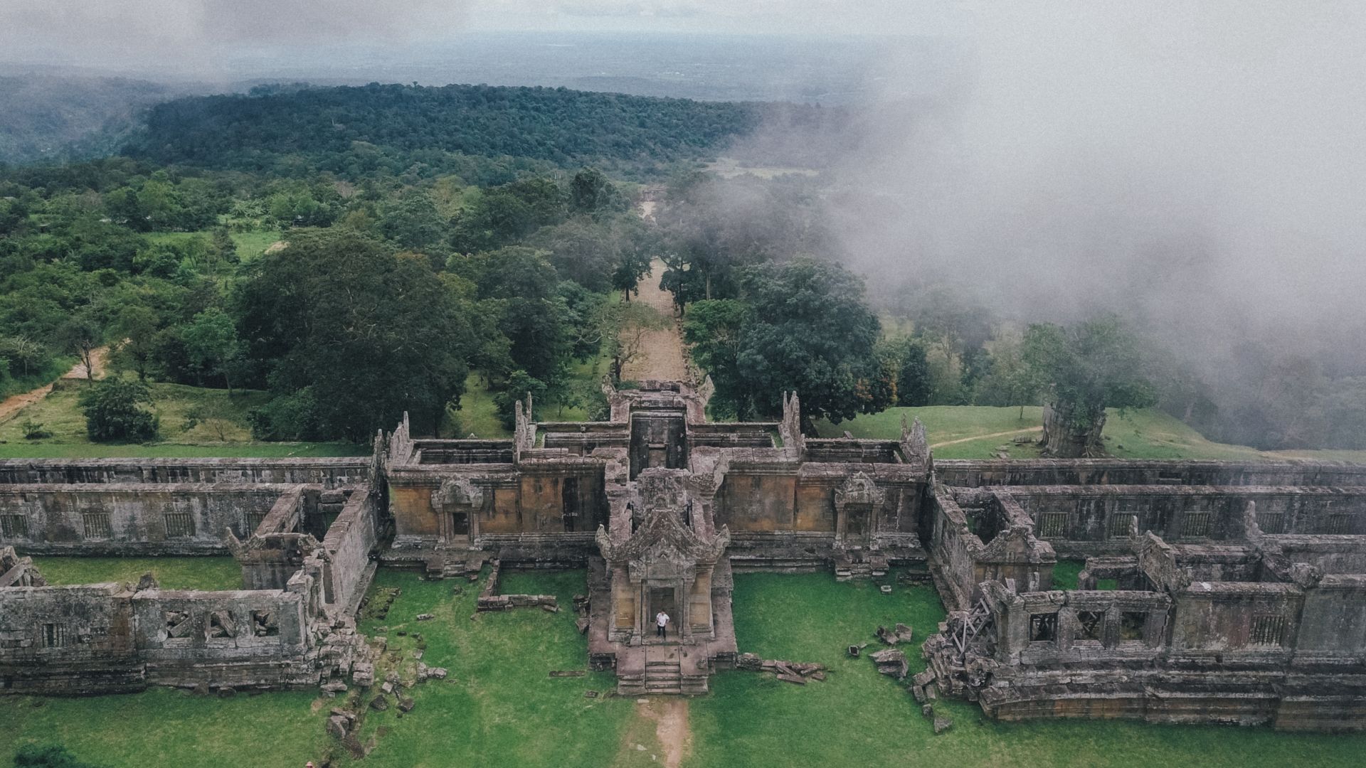 悬崖峭壁上的千年古刹——柏威夏寺