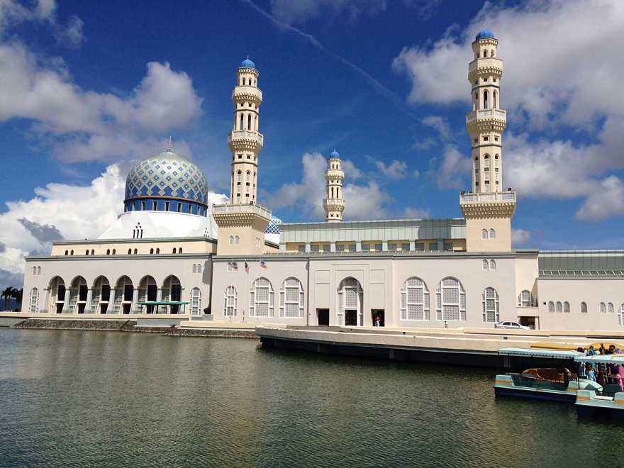 malaysia eyes greater chinese investment with special invest