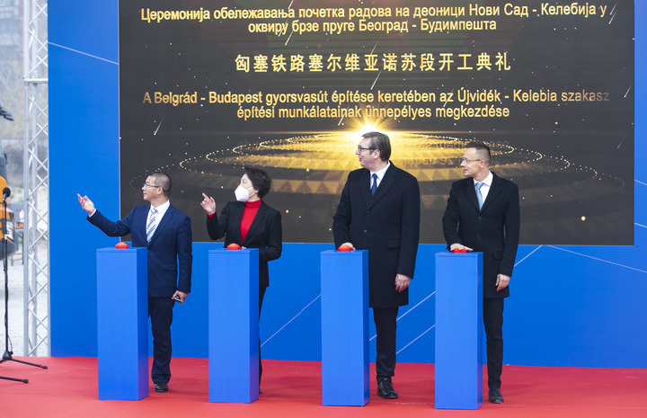 2353238351 2353238351